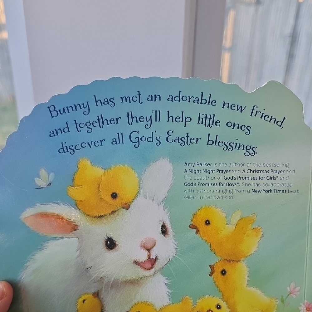 Colorful Easter Prayer Book for Kids - Picture 3 of 4